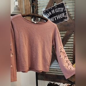 American Eagle  sweathirt